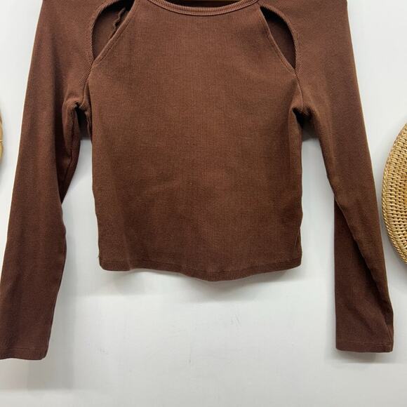 Anthropologie Neutral Brown Minimalist Ribbed Cut Out Long Sleeve Top Small - Picture 5 of 7
